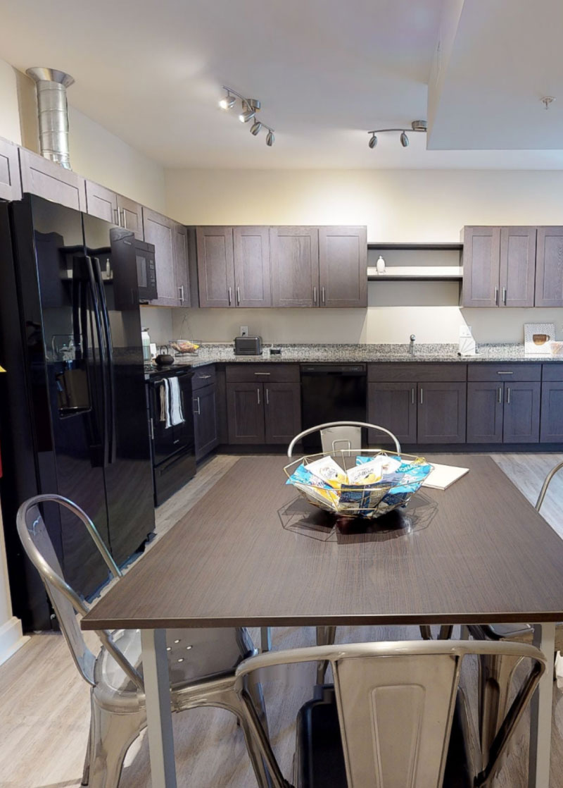 Spacious kitchen dining room